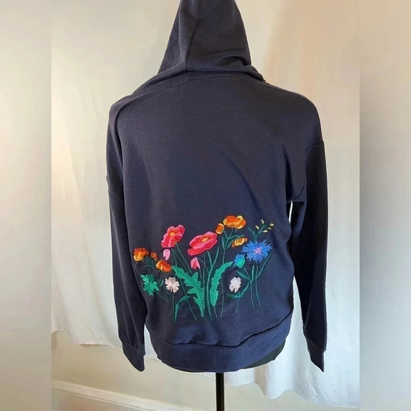 Crave Fame By Almost Famous Juniors Embroidered Hoodie Size S - Picture 3 of 13